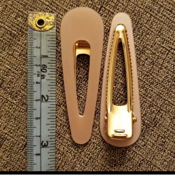 New Hair clips - Picture 7 of 12